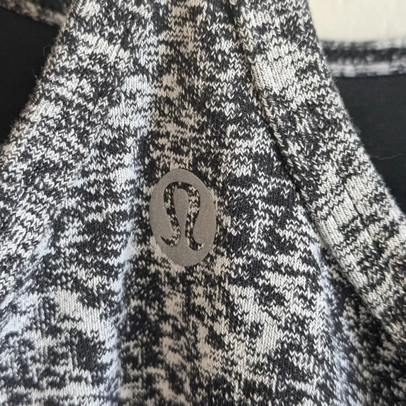 Lululemon Power Y Tank in White Black size‎ 6 Yoga Running Active Performance - Picture 3 of 6